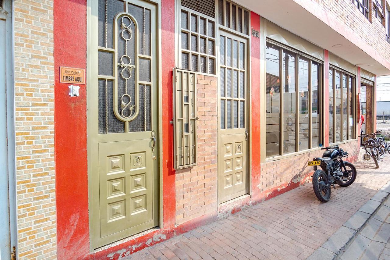 Ayenda San Pedro Hotel Funza Exterior photo